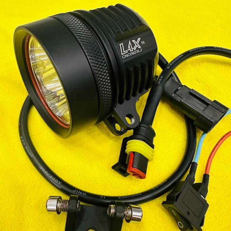  Đèn trợ sáng L4x Mẫu mới ra 