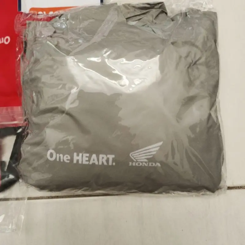 Safety Tools ISI 3 PAKET Jas Hujan P3K dan Penambah Angin Original Honda AHM 4