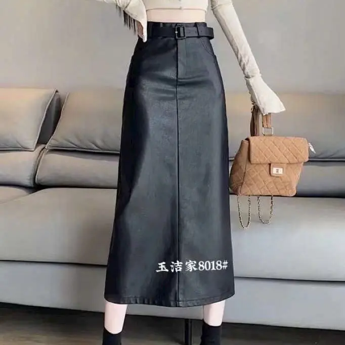 8018 .Chân váy da dài , dáng xuông A, xẻ sau, dài 80cm, kèm đai. chân  váy Nữ 2