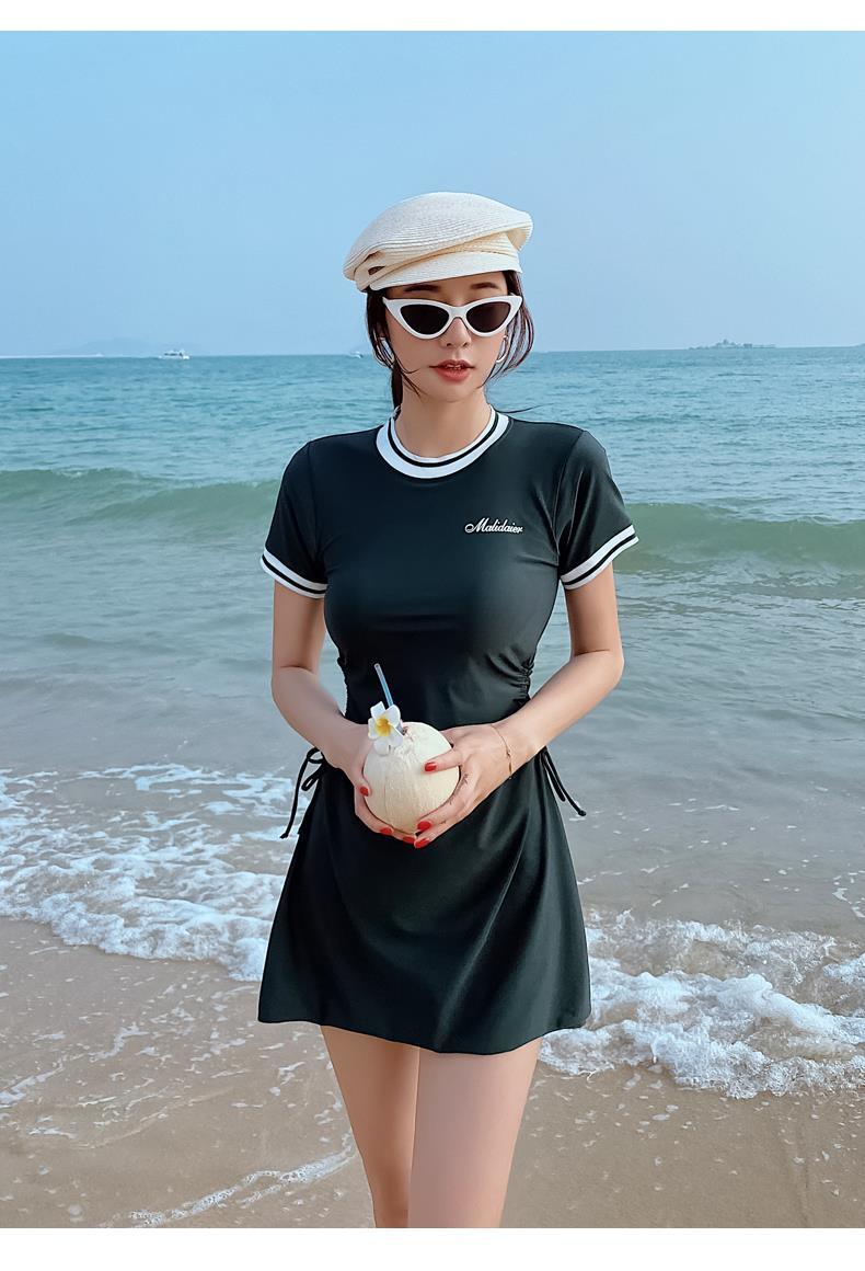Product Introduction of Swimsuit Women's Hot Spring Belly Covering Slim South Korea Ins Super Fairy Conservative Student Split Sports 2021 New Two-Piece Suit 22