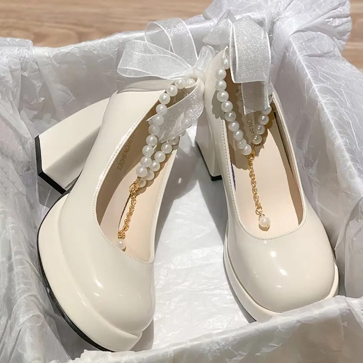Fashion High Heels Pearls Strap Platform Pumps Women Shoes White Mary Janes Girls Thick Heeled Party Wedding Shoes Large Size 42