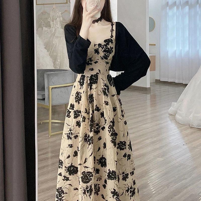 Product Introduction of 2025 summer new French style vintage floral sling dress Hepburn style chic cardigan dress two piece suit 10