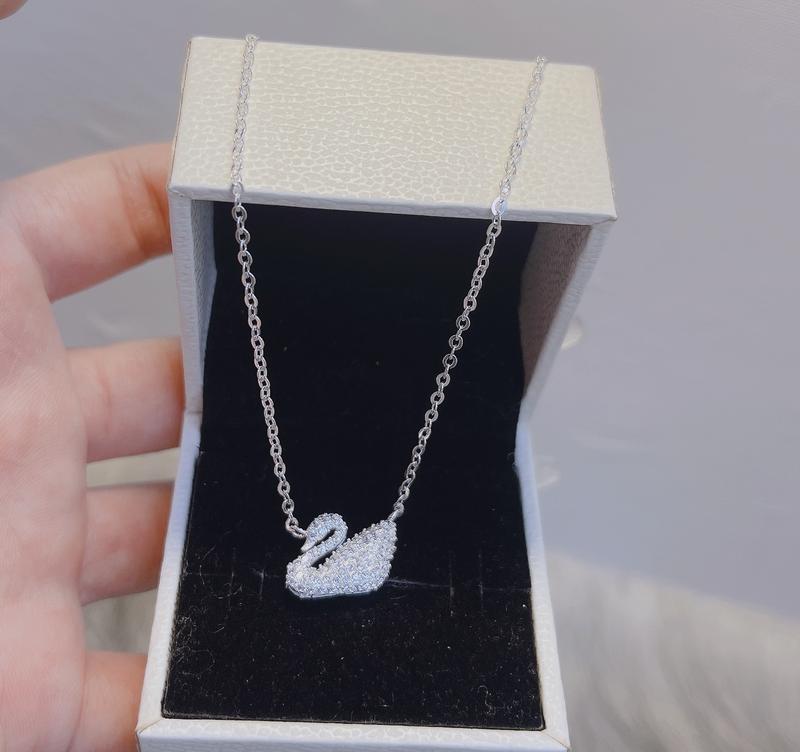  VC013 -  Vòng Đeo Cổ Thiết Kế Thiên Nga Đá Cực Đẹp . 