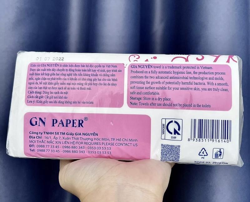 Product Introduction of Lốc 4 gói Giấy Rút Lụa Mềm, Dai, Mịn 400 tờ/3 lớp/,giấy rút Hàng Ko Giấy Ăn Khăn Giấy Giấy Vệ Sinh 3