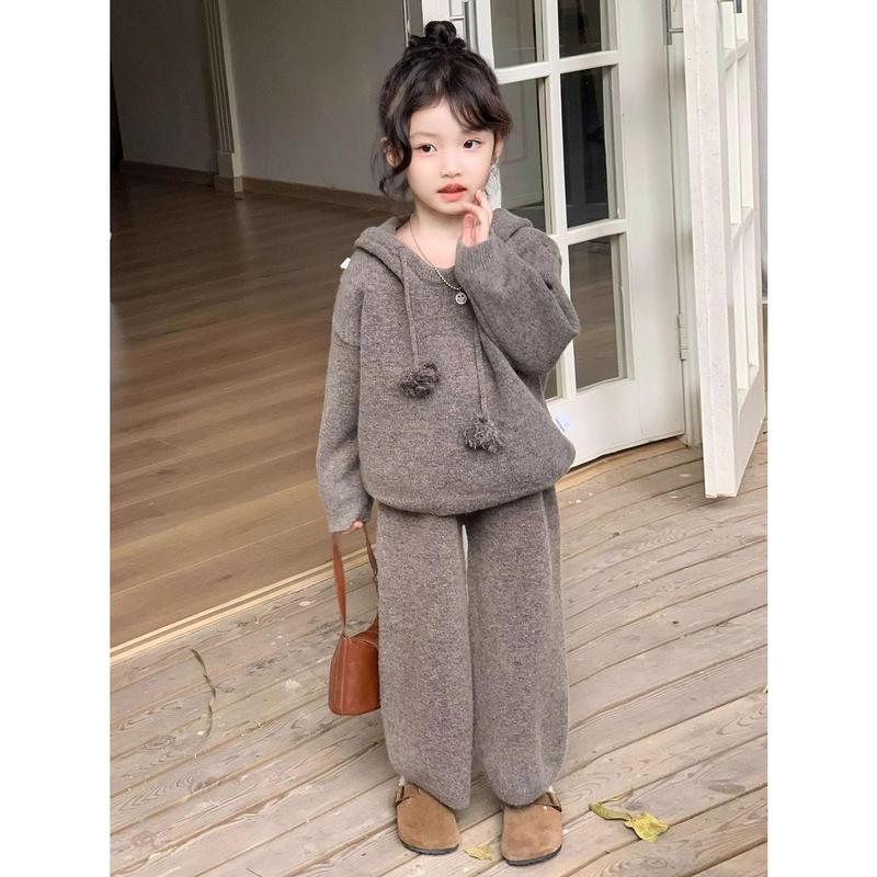 Quần Áo Trẻ Em, Hàn Quốc, Áo Len Có Mũ Dây Thừng Quả Cầu Lông Nâu, Cho Bé Gái, Thời Trang, Áo Dày, Quần Ống Rộng, Thu Đông 2024 Hàng Mới Về Thun