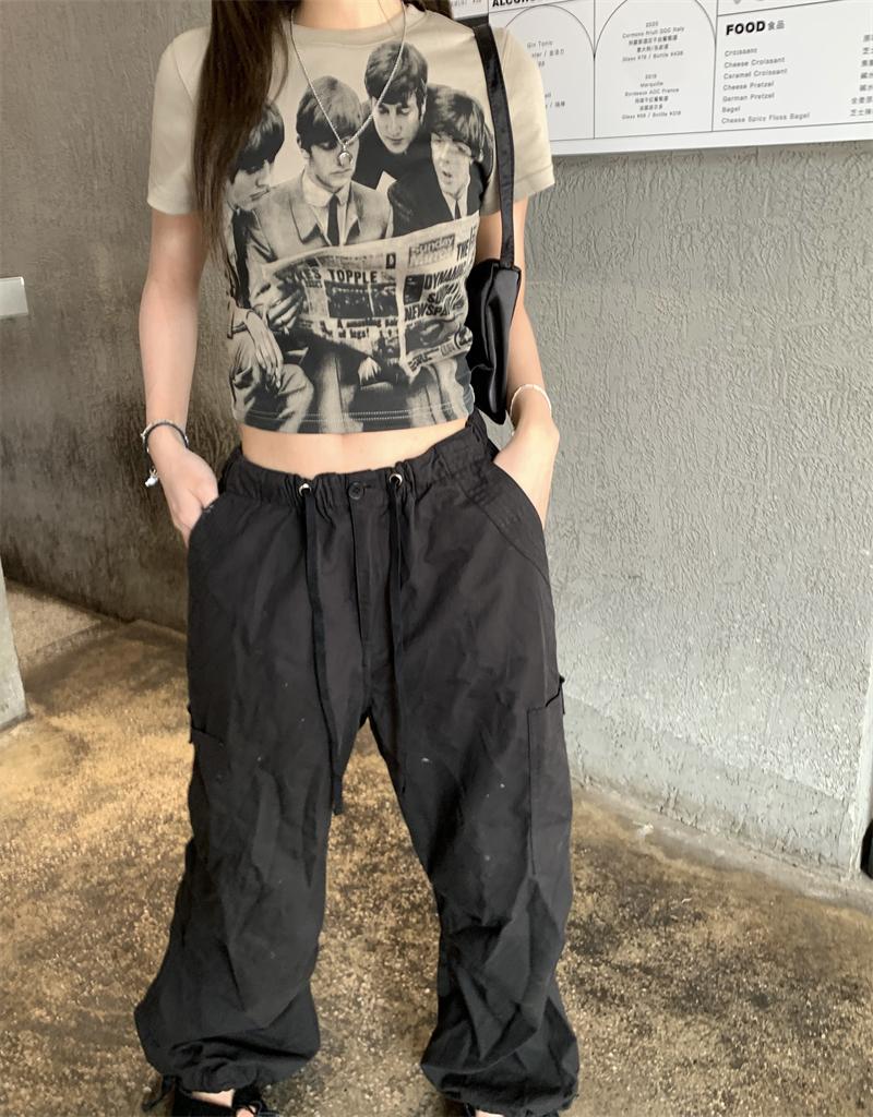 Product Introduction of Round Neck Short Sleeve T-Shirt Summer New Slim Fit Flattering Versatile Short Top Casual Women's Fashion Versatile Personality Hot Girl Korean Style Clothing 5