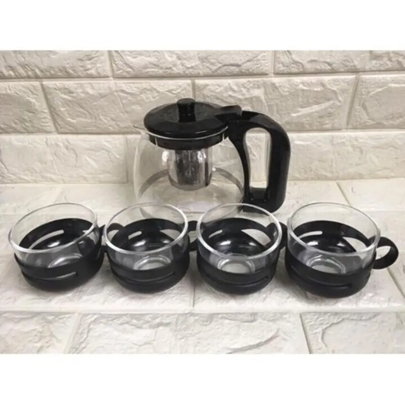 Bình lọc trà dung tích  700ml thủy tinh tặng kèm 4 cốc 2
