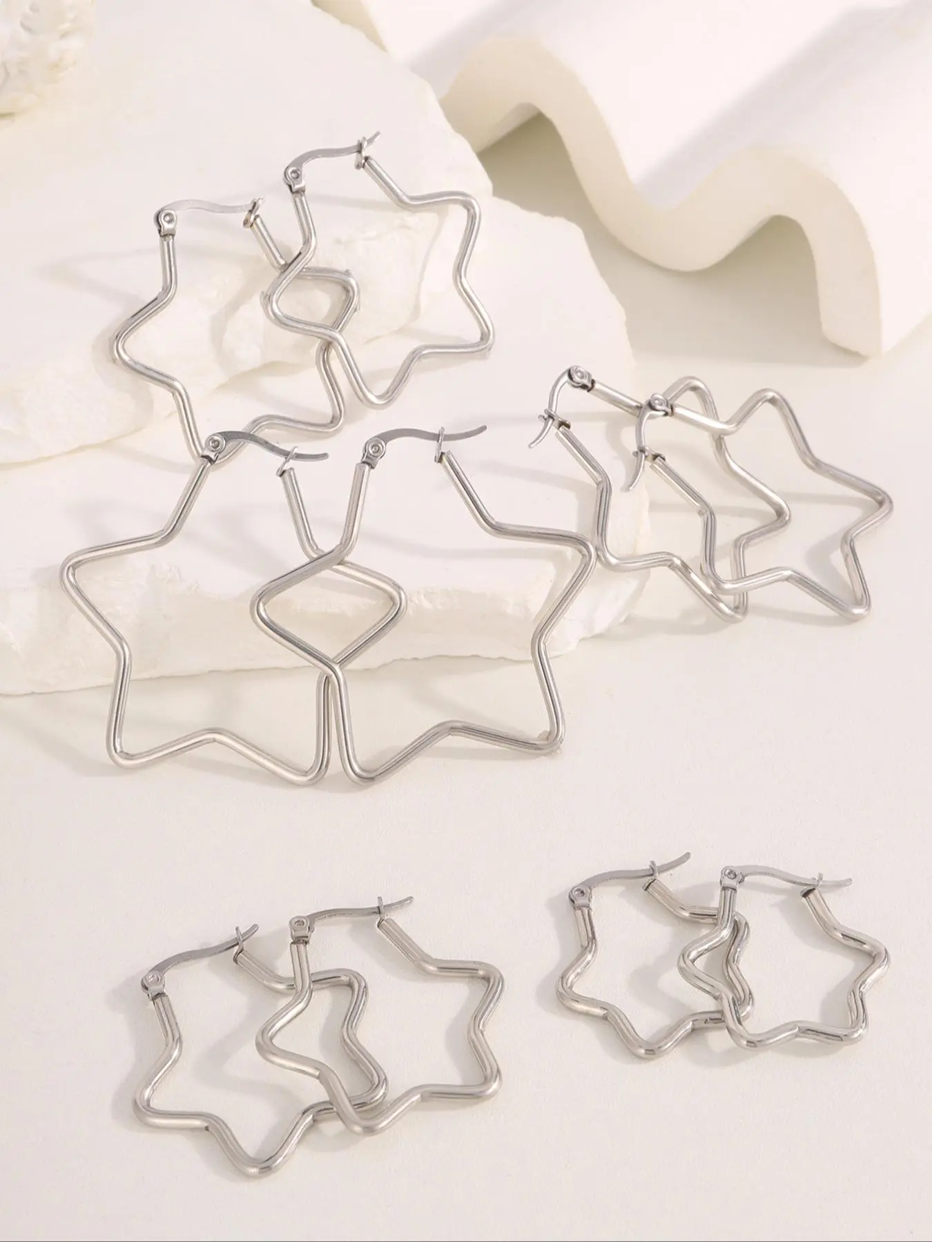 Hollow Out Star & Heart Design Dangle Earrings, Fashionable Stainless Steel Jewelry for Women & Men, Trendy All-match & Exquisite Jewelry for Birthday Gift