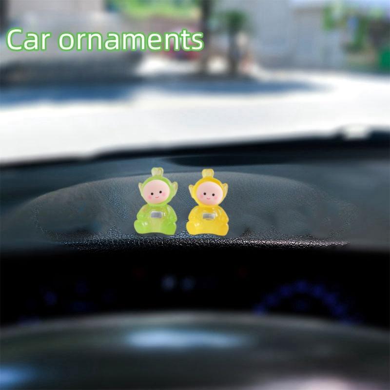 Product Introduction of Random Color Cute Cartoon Design Miniature Ornament, 10/30pcs Luminous Miniature Ornament, DIY Decoration Accessories for Home & Garden & Car 7