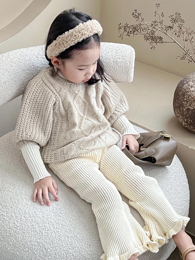 Product Introduction of Autumn Winter Style European and American Mini Children's Girls' Handheld Tote Basket Crossbody Small Bag Women's Bag outpocket  hobo  bag heart  evangelista  painted  bags 8
