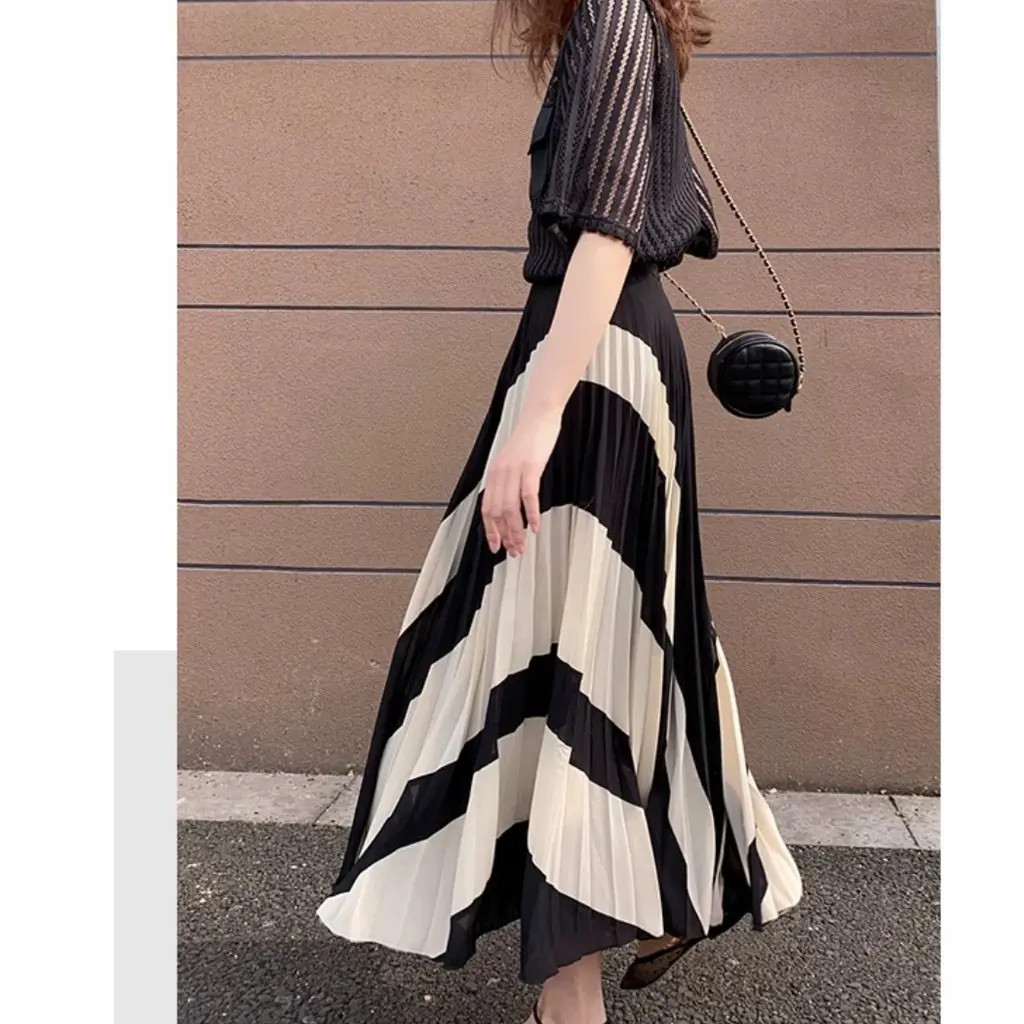 CHOICE - 4124# Rok Assymetrical Skirt