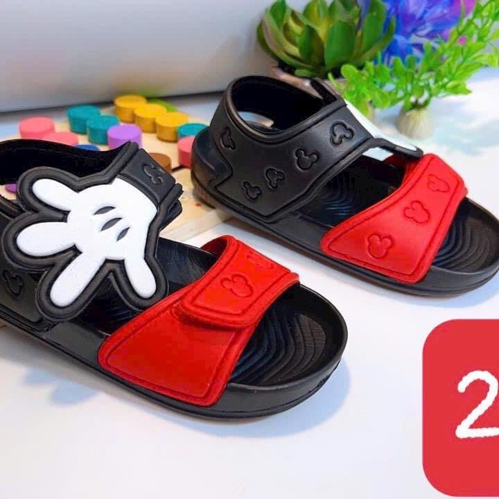Dép sandal siêu nhẹ siêu nhân dành cho bé trai và bé gái các màu Đen, đỏ đen và hồng cam