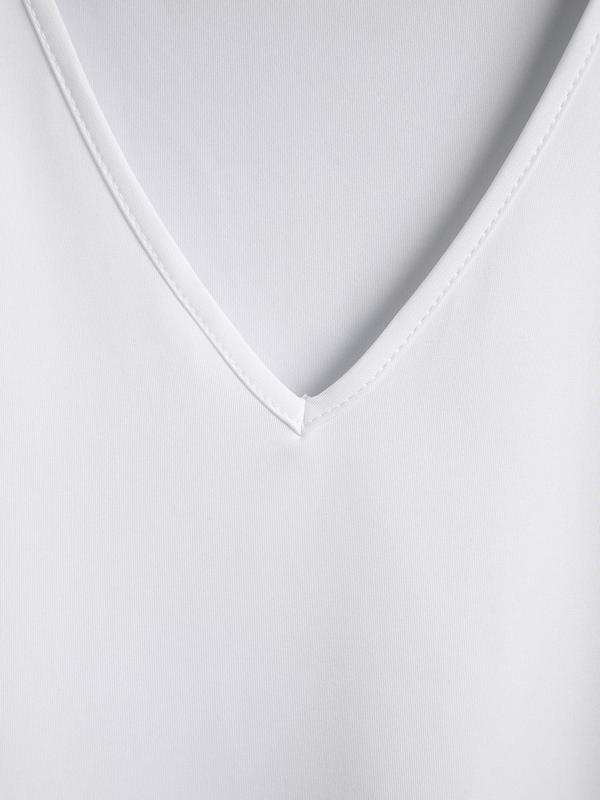 Women's Plain V Neck Tee, Elegant Casual Short Sleeve T-shirt for Summer, Ladies Clothes for Daily Wear 2