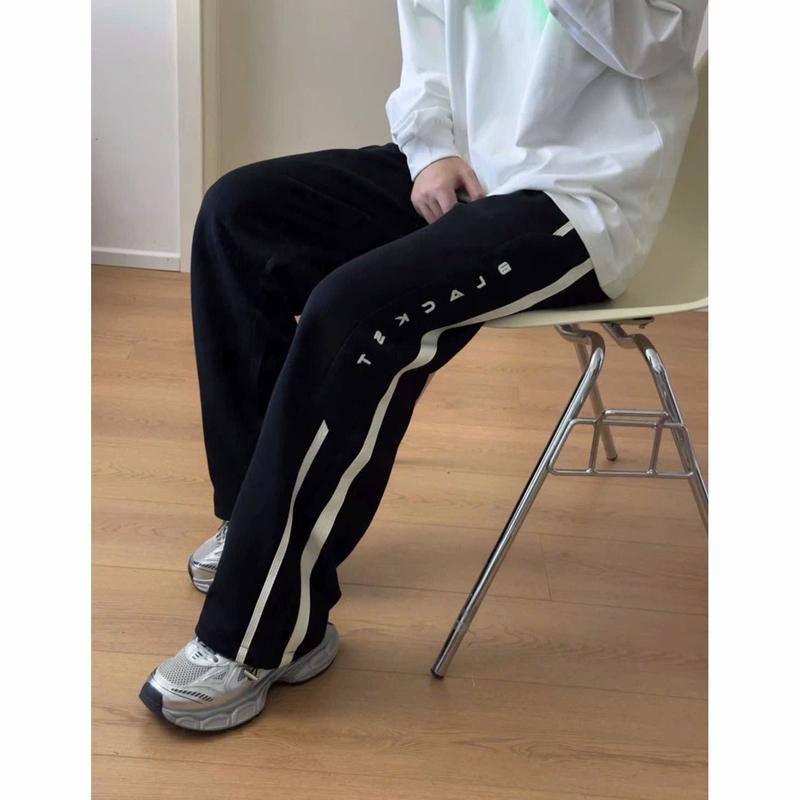 Quần Ống Rộng Dáng Suông Thêu BLACKST Unisex Quần Jogger Thể Thao Nam Nữ Vải Nỉ Cotton dày Hotrend Phong Cách Hàn Quốc Sport Thể Dục