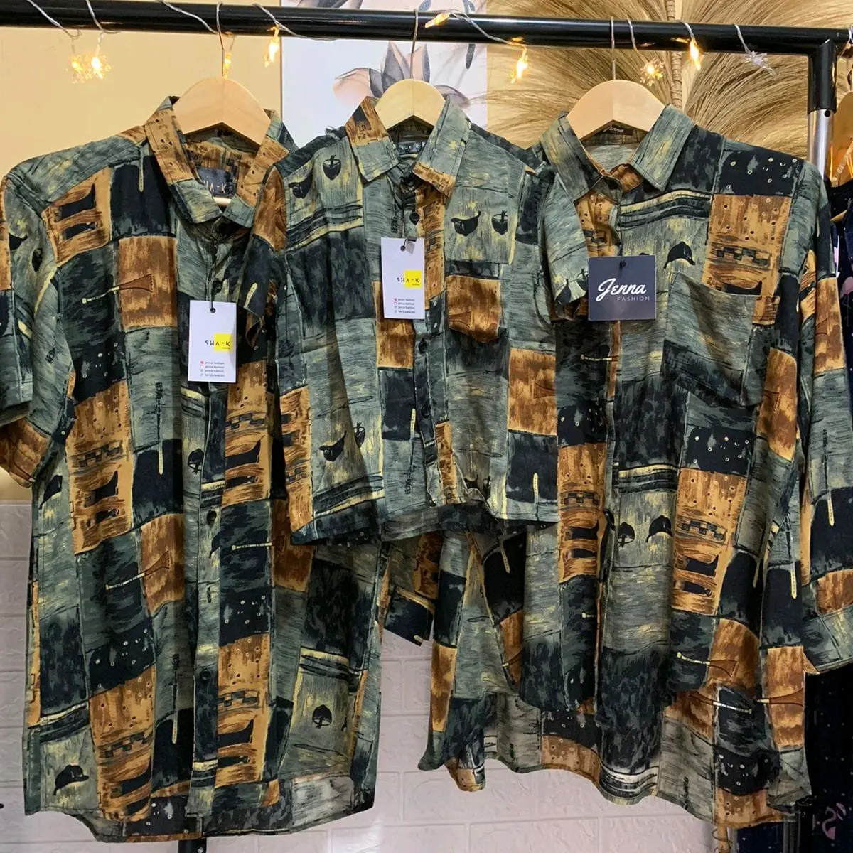 Kemeja Couple Hawaii Bahan Rayon Premium motif Gray Abstrak(HARGA SATUAN)