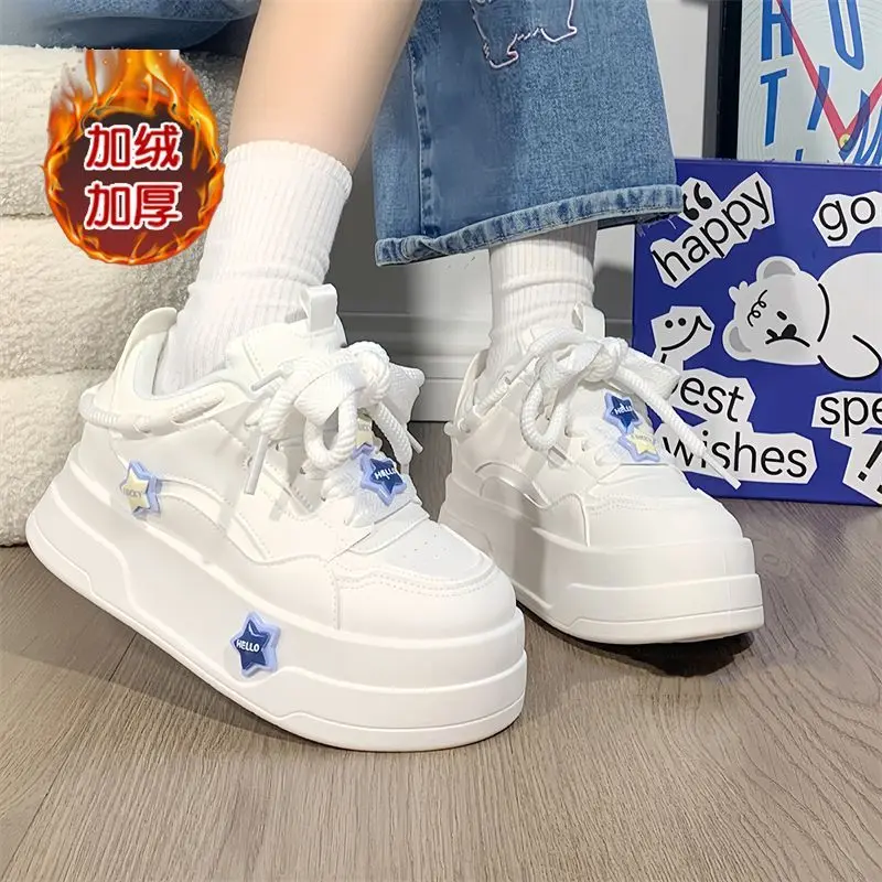 Giày Nữ, XINGX Chính Hãng, Giày Trắng, Lót Lông Cừu, Độc Đáo Giá Rẻ, Siêu Hot, Dễ Phối Đồ, Ins Hợp Xu hướng, 2024 Hàng Mới Về 0