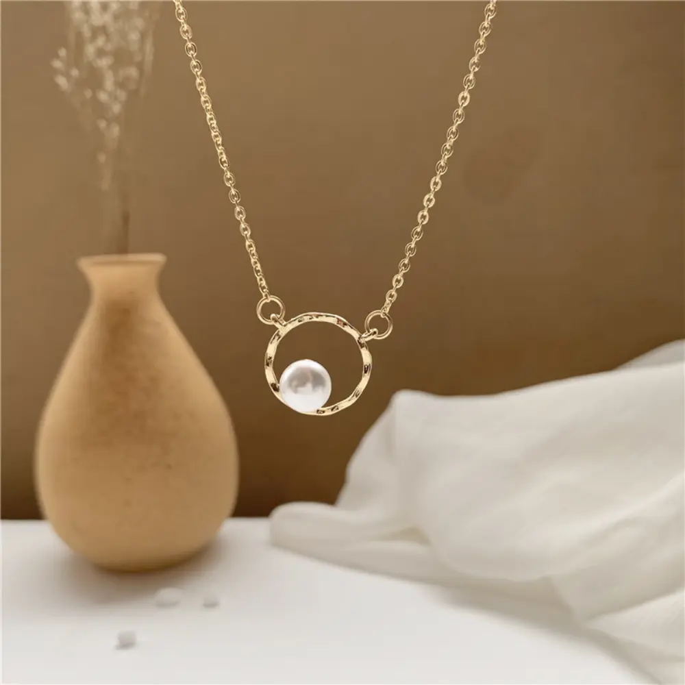 Internet celebrity temperament simple clavicle chain pearl necklace women's new low price Milo pearl opal jewelry