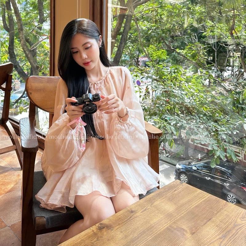 [Moulié] Áo baby doll nữ tay bèo Flowy Top Mềm Mại Nhẹ Nhàng Cho Mùa Thu - Women be hồng, be nâu Kem Nhung Shirt