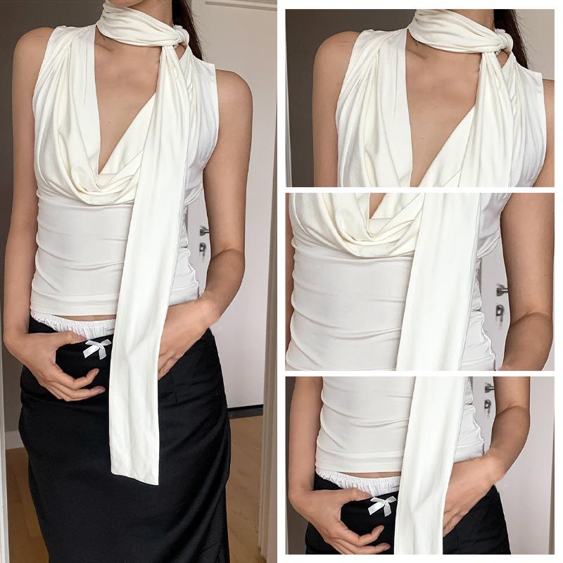 Crop Top Serut Atasan Wanita Korean Tank Top Atasan Tanpa Lengan Serbaguna Kerah Halter Leher Gantung Camisole Seksi Pas Badan Pita Tali Leher Perut Terbuka Crop Top Serut Atasan Wanita Korean Tank Top Atasan Tanpa Lengan Serbaguna Kerah Halter Leher Gantung Camisole Seksi Pas Badan Pita Tali Leher Perut Terbuka