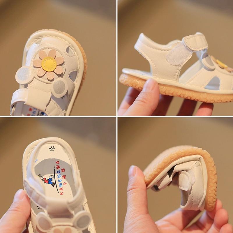 Dép tập đi cho bé gái có tiếng kêu giày tập đi Kem