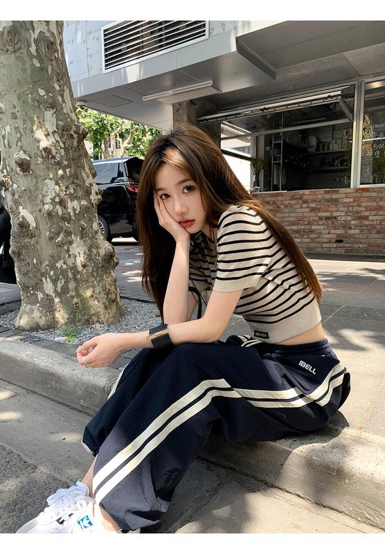Product Introduction of Áo Thun Ngắn, Zhang Bei Bell, Dáng Ôm, Cổ Tròn, Sọc, Dành Cho Trang Phục Thường Ngày Mùa Hè Của Phụ Nữ, Dễ Phối Đồ Làm Bằng Len Lụa Dâu Tằm, ngắn Tay Áo, Dệt Kim Top Women Voi 4