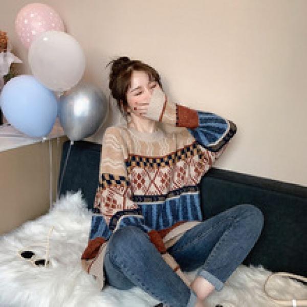 Product Introduction of Manufacturer 2023 Christmas Knitwear Korean Style Loose Pullover Sweater Striped Large Size Autumn Autumn and Winter Women's Clothing Foreign Trade 4