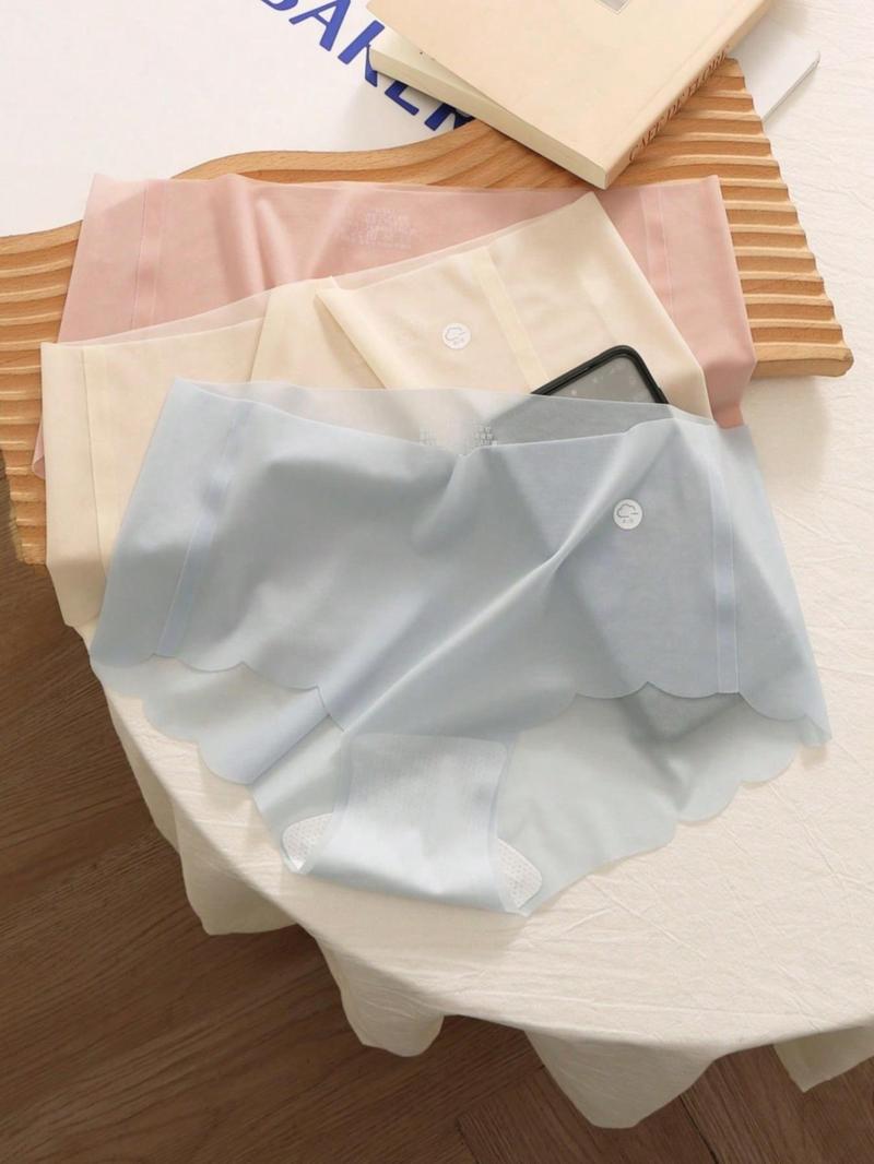Product Introduction of Women's Solid Color  Seamless Ice Silk Brief, Soft Comfy Breathable Knicker for Daily Wear, Underwear for All Seasons 3