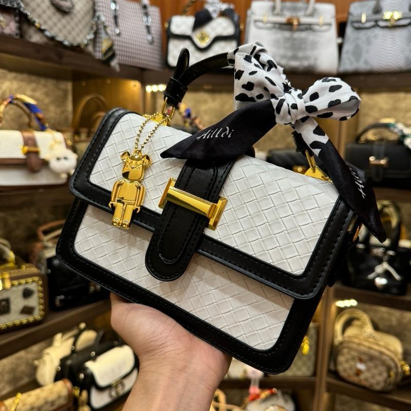 (TẶNG KHĂN VÀ GẤU) Túi Xách Nữ Túi Cầm Tay Túi Đeo Vai Đeo Chéo Da Đan Khoá H 3 Ngăn Size 20 - T99 Bag Nhung