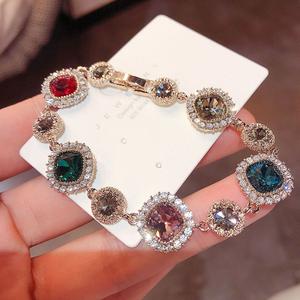 Gelang Tangan, Bertatah Dopamin, Berlian Bulat dan Segi Empat, Fesyen, Mampu Milik, Mewah, Personaliti, Aksesori Barang Kemas Serba guna