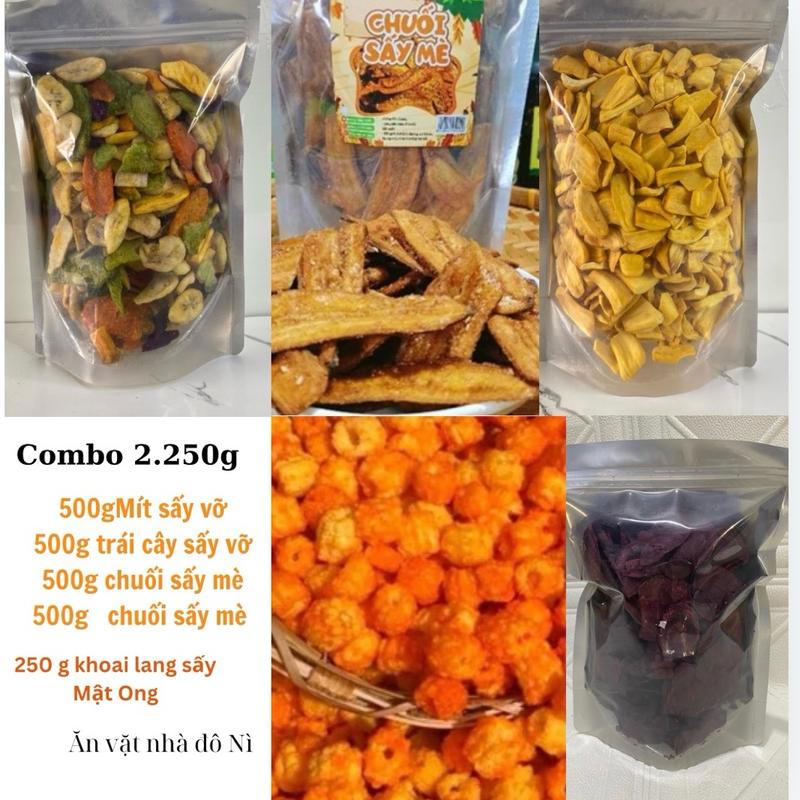 Combo 2.250g : ( 500 g mít sấy vỡ ,500 g trái cây sấy vỡ ,500 g nuôi sen cay .500 g chuối sấy mè giòn .250 g khoai lang sấy Mật Ong .) đồ ăn nhẹ khô