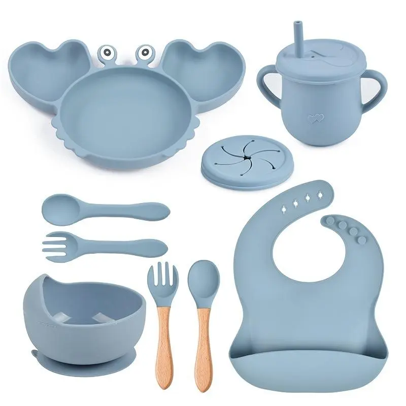 1 SET Peralatan makan bayi/tempat makan bayi/alat makan bayi/Set alat makan bayi silikon/celemek makan bayi/mpasi peralatan makan bayi Sendok Garpu piring  makan