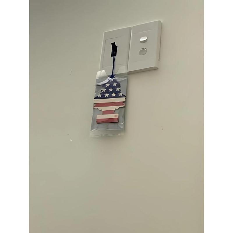 Cây thông thơm little trees usa của mỹ khử mùi ô tô-phòng ngủ-tủ quần áo-toilet. - Thái Hòa Auto98 5