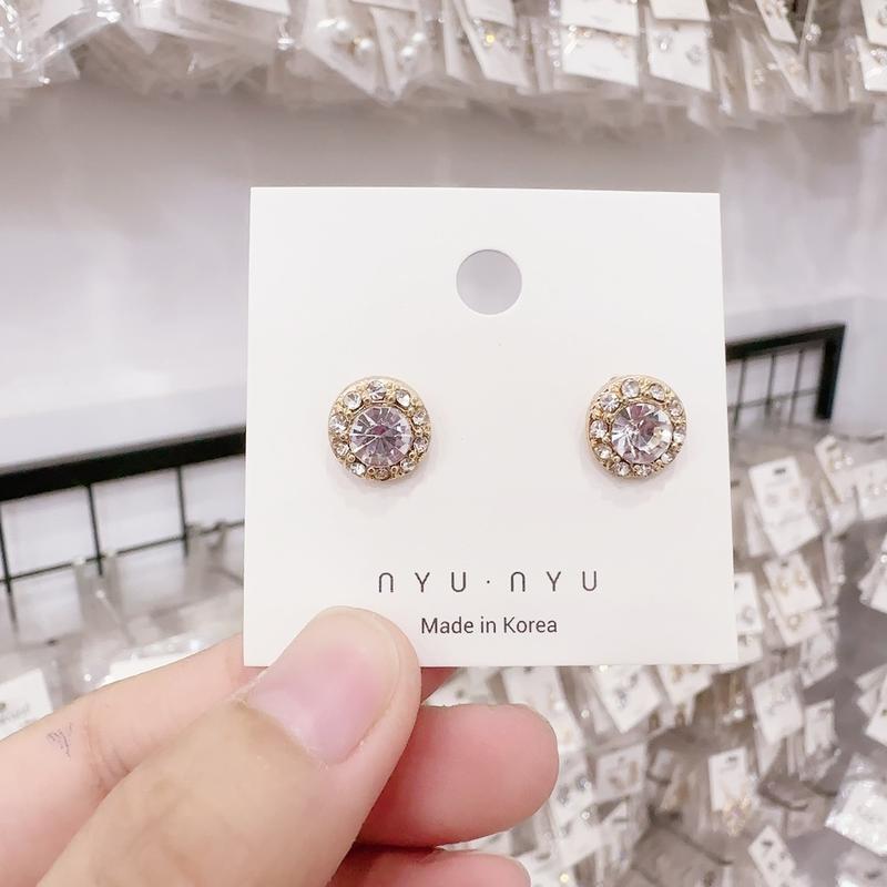 Khuyên tai nụ nhỏ xinh xắn 1
