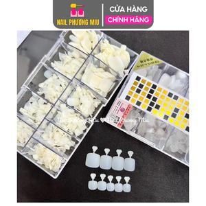Hộp 500 Móng Úp Chân HSM Nhựa Dẻo Làm Nail, Siêu Bám Keo, Trong Suốt Và Trắng Đục Chất Lượng Cao, Tiện Lợi Cho Tiệm Nail giả