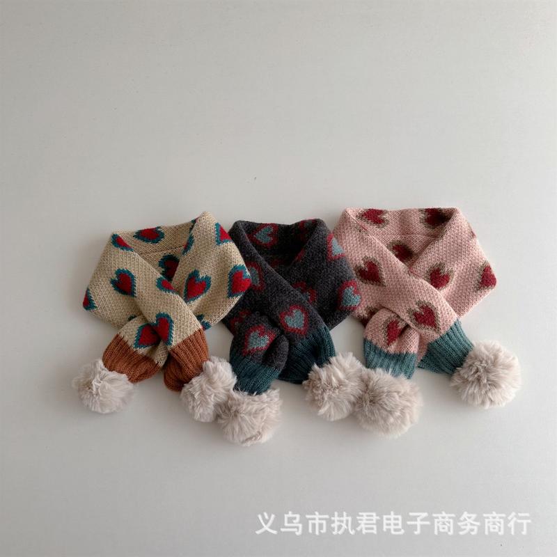 Product Introduction of Children's Scarf Cute Double Ball Love Pattern Knitted Cross Scarf Korean Style Baby Windproof Neck Protection Warm Neck Warmer 14
