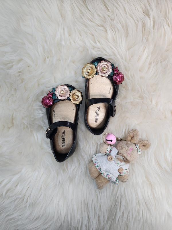 Giày Nhựa Thơm Mini Melissa - mẫu Bọ đen