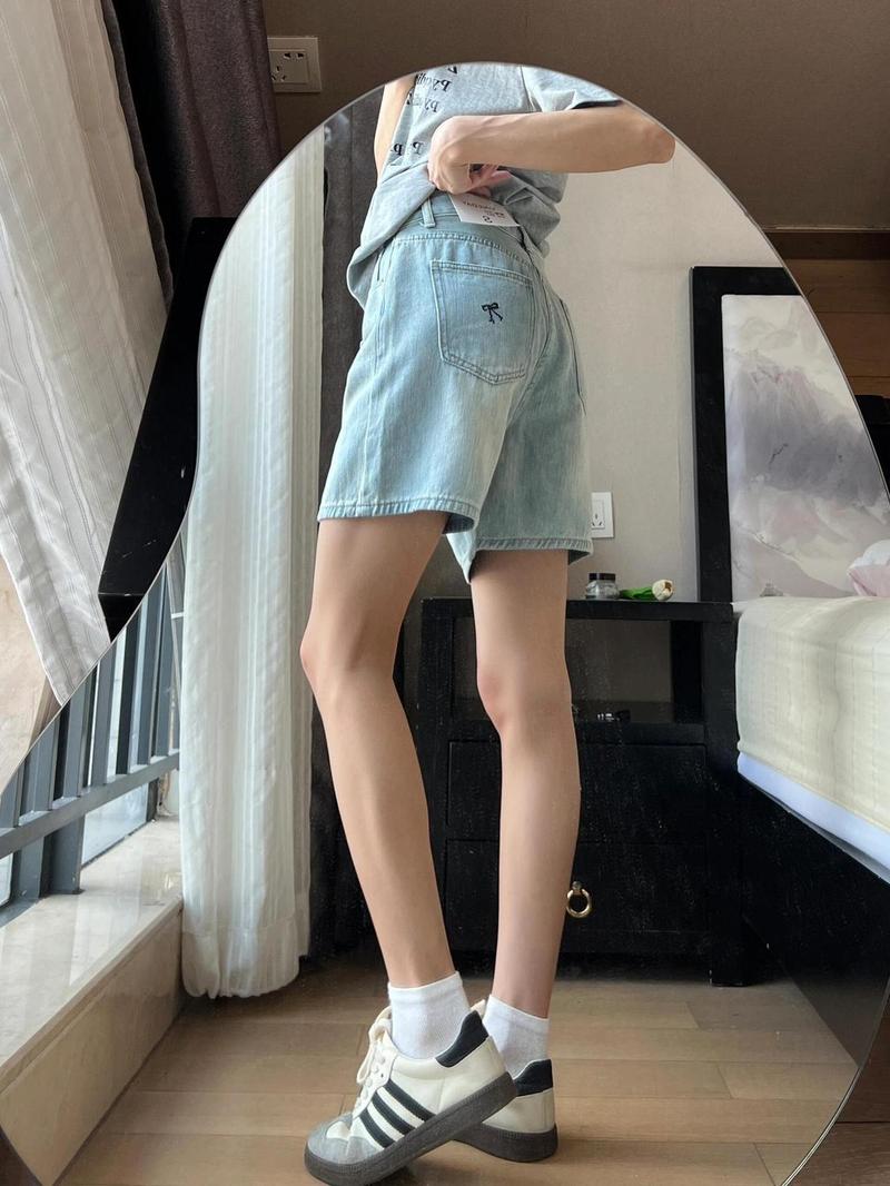 Product Introduction of # Ss24 Embroidered Bow Light Color High Waist Straight Denim Shorts Women's Summer plus Size Plump Girls Wide Leg Loose Cropped Pants 5
