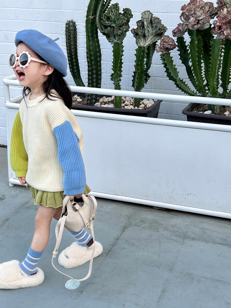 Product Introduction of Autumn Winter Style European and American Mini Children's Girls' Handheld Tote Basket Crossbody Small Bag Women's Bag outpocket  hobo  bag heart  evangelista  painted  bags 26