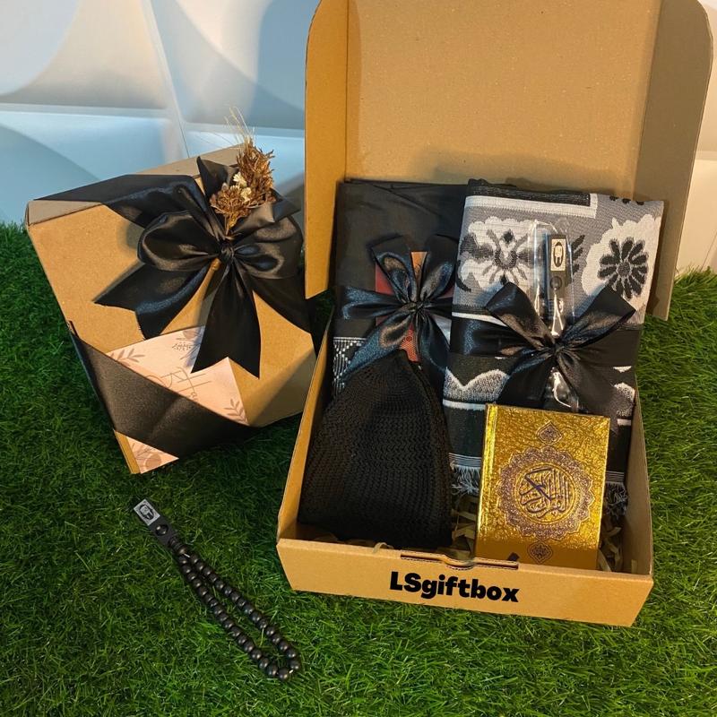 GIFTBOX KADO HAMPERS COWOK COWO PONDOK PAKET IBADAH KADO IBADAH ULANG TAHUN WISUDA ANNIVERSARY WEDDING KELULUSAN 0