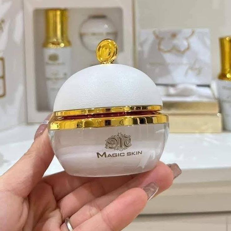 Kem nám 40g mới Royal Melasma plus magic skin