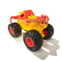 Gambar Mainan Monster Jam 1:64 Smash & Bash - El Toro Loco dari Toyspedia Kota Tangerang 5 Tokopedia
