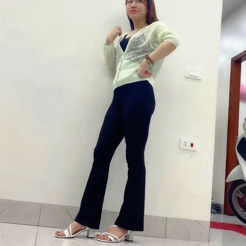 COMBO: 2c quần ống loe tôn dáng có giãn (có túi) 2