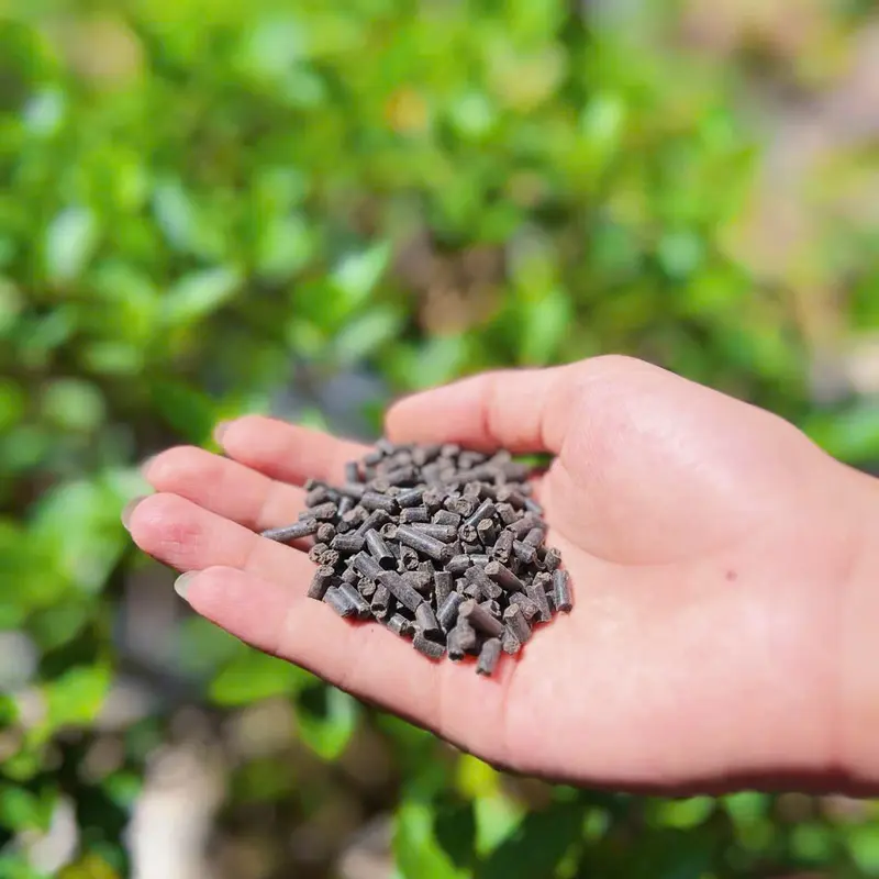 phân cá hữu cơ cho cây trồng, bảo vệ cây khỏi tác hại của phân bón hóa học (túi 1kg) 4