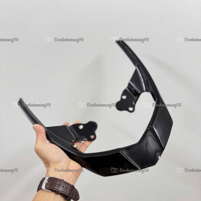 Cảng sau tay dắt Spark gắn Sirius RC loại dày