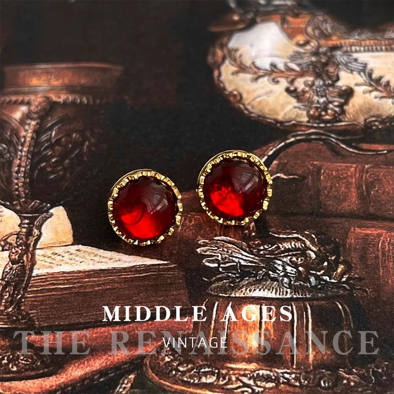 Product Introduction of Vintage Earrings Light Mid-Century Style Ankra Red Studs French Retro Earrings High-End Wine Red Jewelry 1