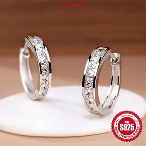 AGIAO S925 Baris Berlian Bersinar Dengan Gesper Telinga Platinum Sederhana Untuk Wanita