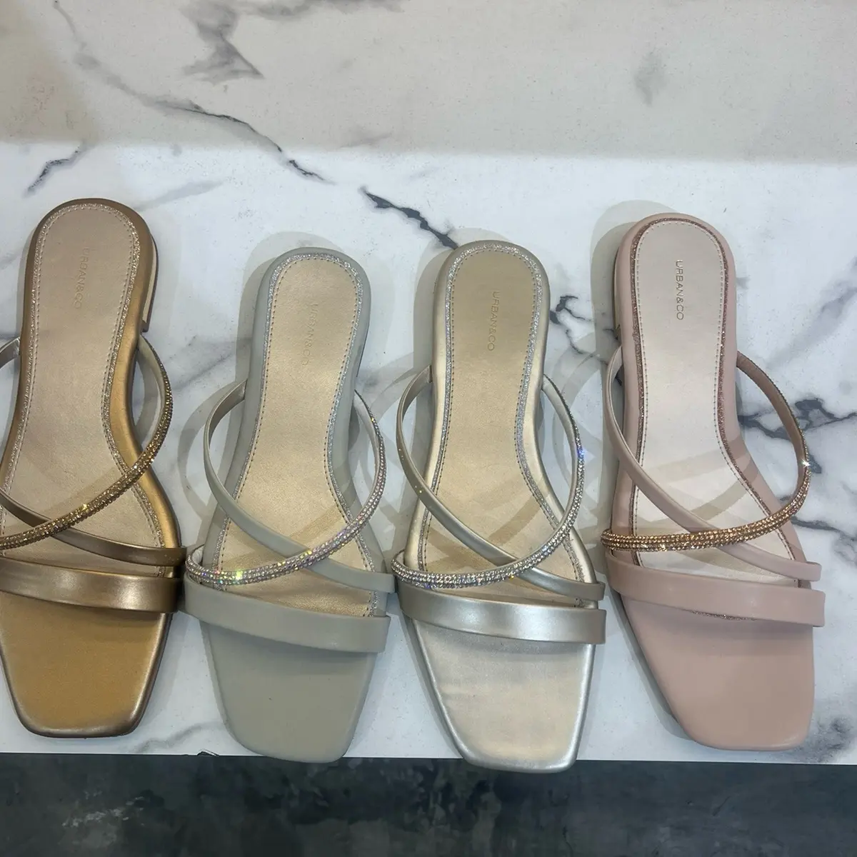 Flat shoes urban & Co