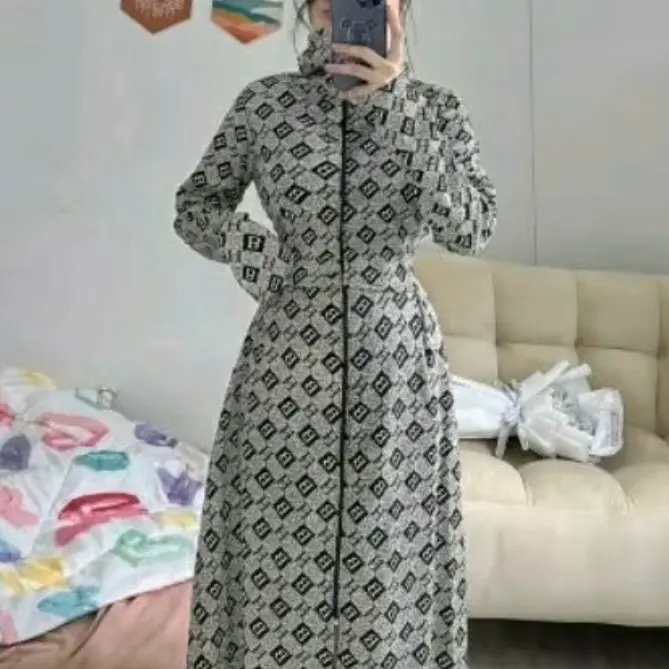 Áo khoác nữ chống nắng dáng dài Ong - Mã số: 123456 - Top, Jacket, Women