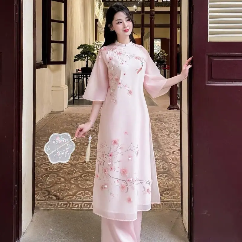 Set áo dài cách Tân tơ kim cương màu hồng xinh xắn - ÁO DÀI DIỆP ANH 1