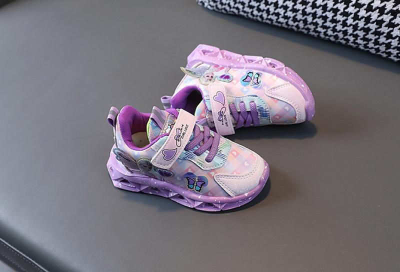 Product Introduction of with Light Girls' Shoes Spring and Autumn New Light Pumps Leather Fashionable Children's Sneakers Toddler Children Teens Princess Shoes 11